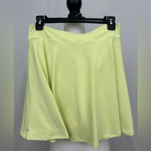 NWT Fabletics Flounce Skirt - LG - Lemon Crème skirt w/built-in shorts & pockets